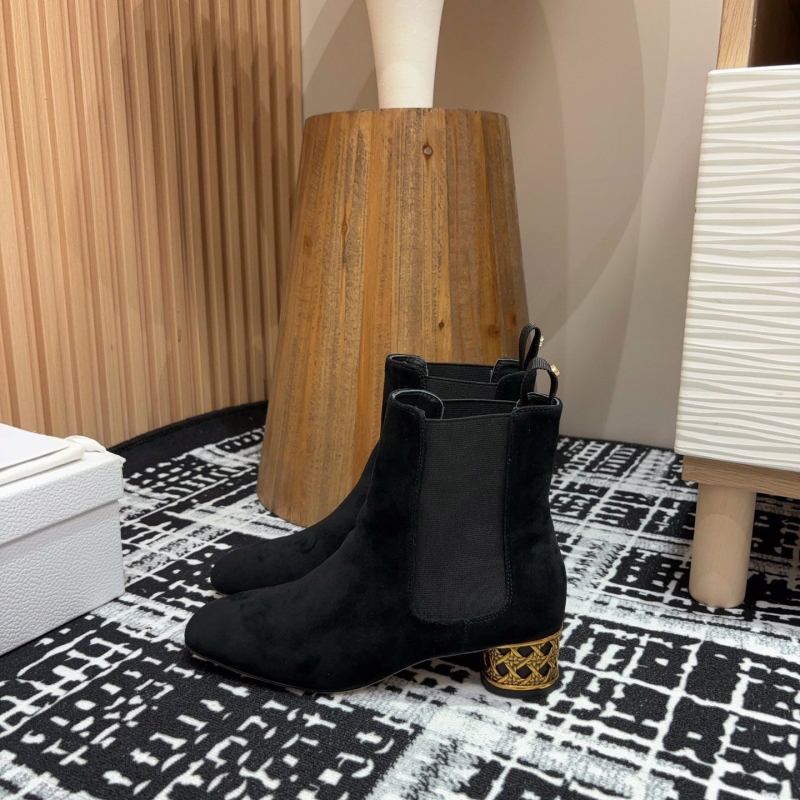 ch**an D*or boots